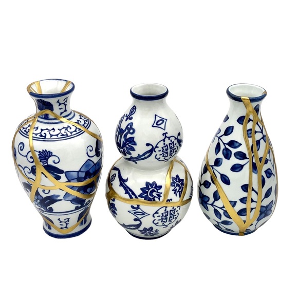 Kintsugi Vase Set Bombay Blue and White Porcelain Gold Crack Growth Gift - Picture 8 of 17